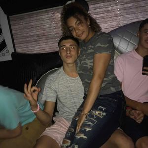 Meet your Posher, Deo